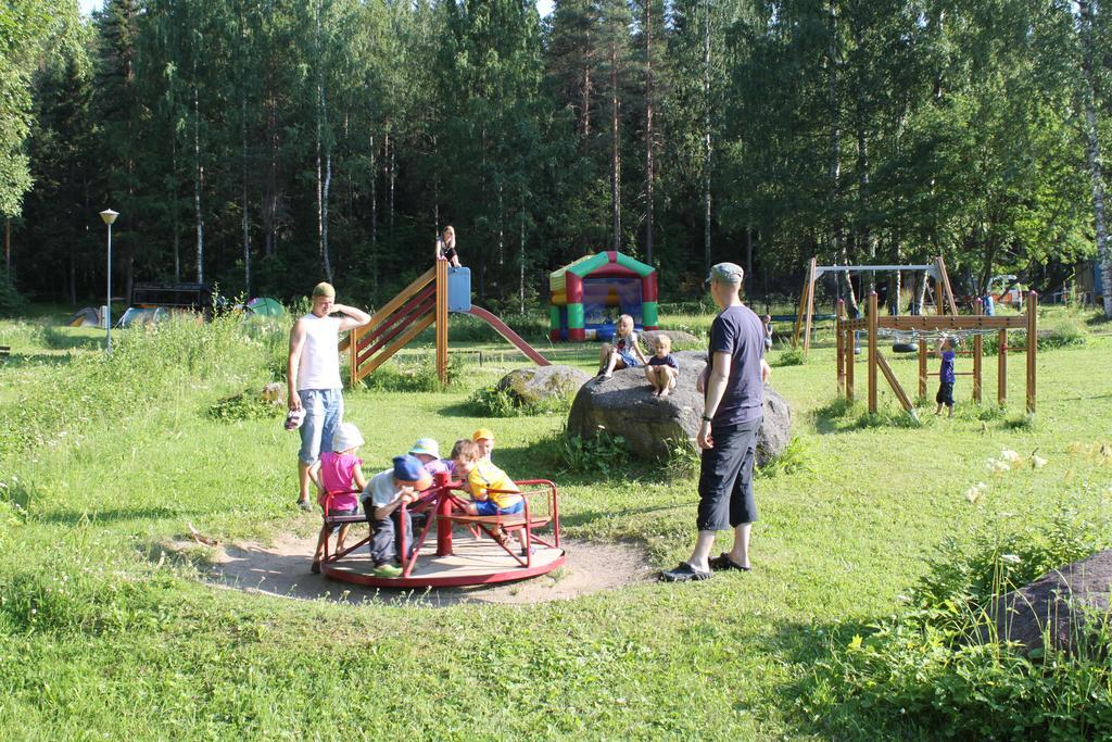 Haennilaensalmi Camping ヴィータサーリ エクステリア 写真